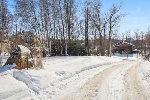 1056Z to 1058Z Rue St-Faustin, Saint-Faustin/Lac-Carré