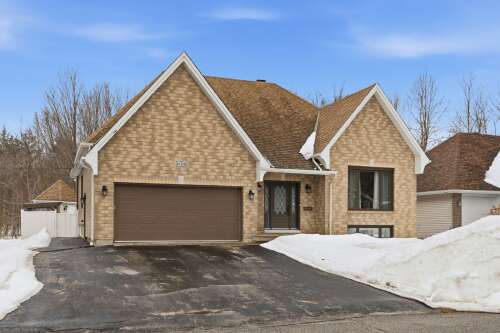 37, Rue Biehler, Gatineau (Buckingham)